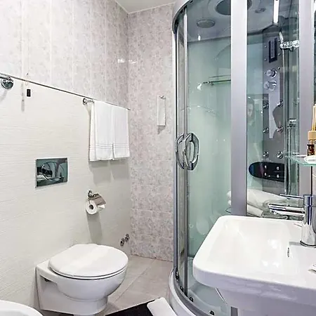 Hotel Italia Dormelletto Belgirate