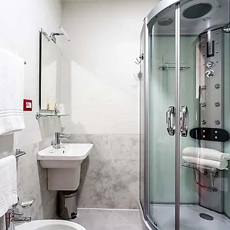 Hotel Italia Dormelletto 3*