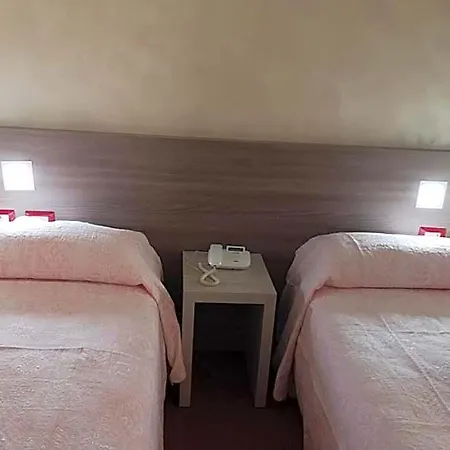 Hotel Italia Dormelletto 3*